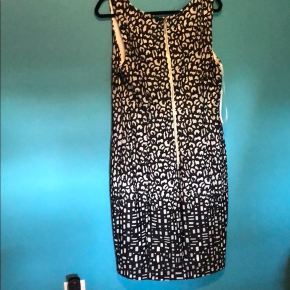 Karl Lagerfeld dress - Picture 4 of 5